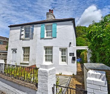 2 bedroom cottage to rent - Photo 2