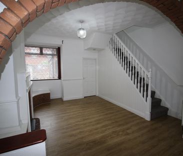 3 Bedroom End of Terrace House for Rent - Photo 2