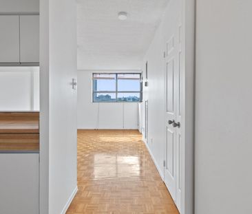 For Lease - 80 St. Patrick Street Unit# 714, Toronto, Ontario - Photo 3