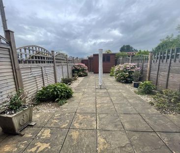 2 bedroom terraced house to rent - Photo 6