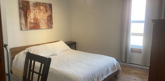 Charmant 5½ à louer Rue Ste-Madeleine - Photo 2