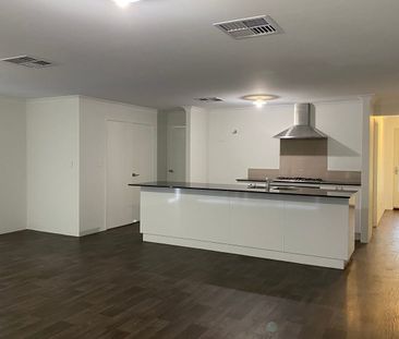 Spacious Family Home in Sought-After Wannanup Location - Photo 2