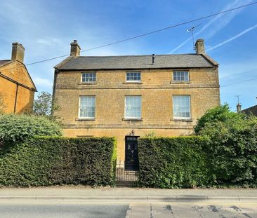 Roseville, Moreton-in-Marsh, GL56 - Photo 3