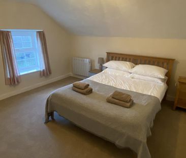 4 bedroom detached house to rent - Photo 4