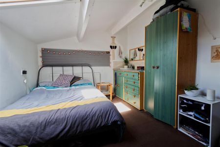 4 bedroom house to rent - Photo 3