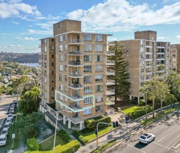 Contemporary Living & Urban Style - Photo 4