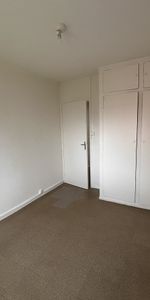 Location Appartement 3 pièces 59m² - Photo 3