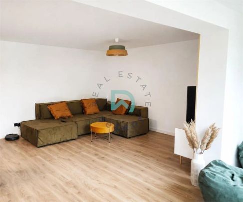 Apartament 3 camere Ultracentral, 107 mp - Brasov - Fotografie 1