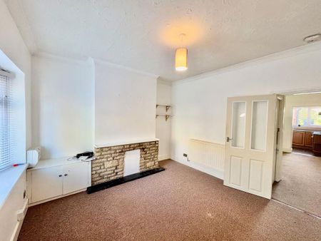 2 bedroom terraced house to rent - Photo 3