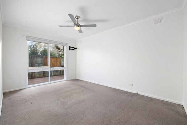 10 Knees Road, Park Orchards VIC 3114 - House For Rent | Domain - Photo 1