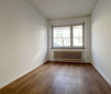 :DÜSSELDORF - SCHÖNES 2-ZIMMERAPPARTEMENT MIT BALKON IN ZENTRALER L... - Photo 6