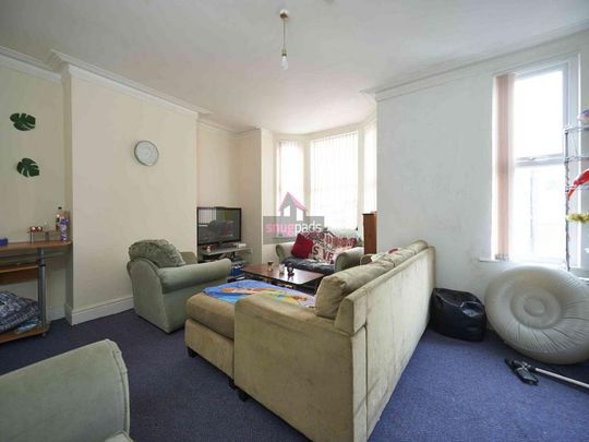 7 bedroom house to rent - Photo 1