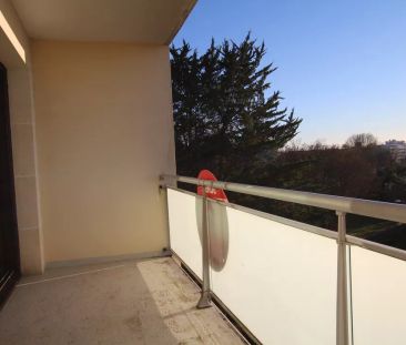 Appartement T1 avec terrasse loué Meublé avec cave et parking - Photo 4
