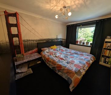 3 bedroom semi-detached house to rent - Photo 5