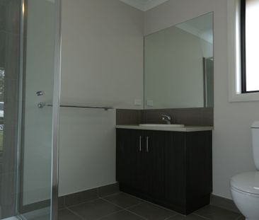 Duplex Home! - Photo 5