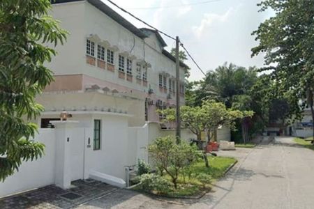 3 Storey 8 Units Apartment for Sale & Rent in Lorong Damai Datuk Keramat, KL - Photo 2