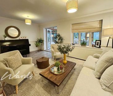 4 bedroom detached house to rent - Photo 2