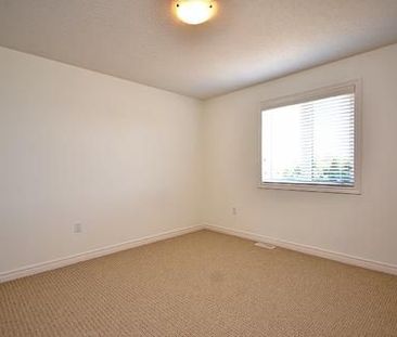 For Lease - 57 Severn Drive, Guelph, Ontario - Photo 6