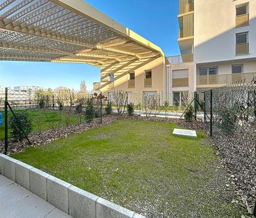 Appartement à louer - REIMS HYPER CENTRE - LES RIVES DE VESLE - Photo 5