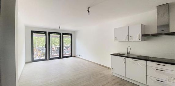 Appartement te huur - Foto 2