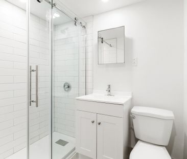 7220 Av. De Chateaubriand, #15 - Photo 3