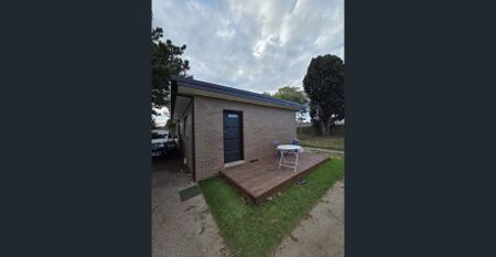 Charming Granny Flat in Lara - 2 Bed, 1 Bath - Photo 5