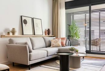 Carrer de Sors, Barcelona, Catalonia 08024