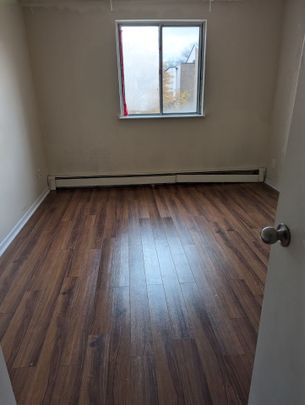 For Lease - 41 Huron Heights Drive Unit# 8, Newmarket, Ontario - Photo 1