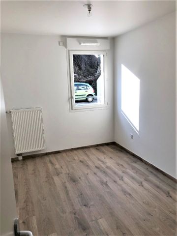 Location Appartement 3 pièces 60m² - Photo 2