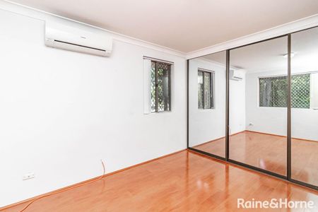 14/1 Reid Avenue, Westmead, NSW 2145 - Photo 2