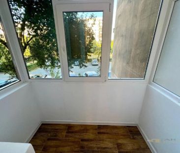 Apartament 2 camere, prima închiriere, zona vest, Ploie?ti - Fotografie 2