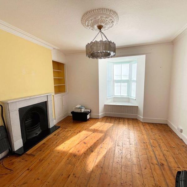 7 High Street, Cowbridge, The Vale of Glamorgan CF71 7AD - Photo 1