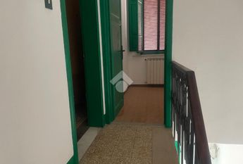 Casa indipendente in affitto