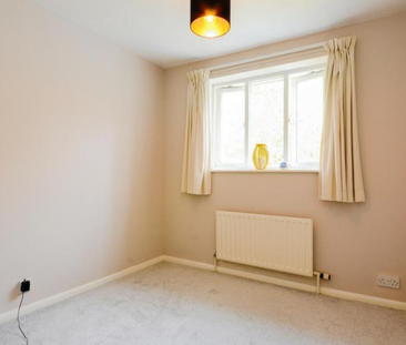 Swallows Oak, Abbots Langley - Photo 1 | Rentumo
