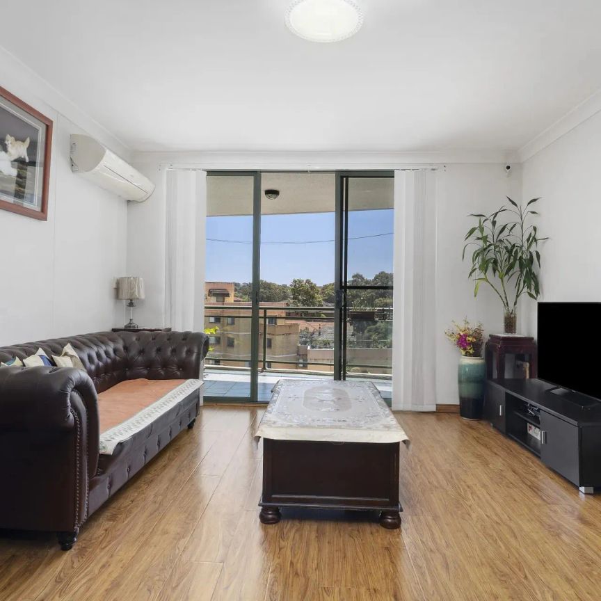 Convenient Living in Bankstown's Heart - Photo 1