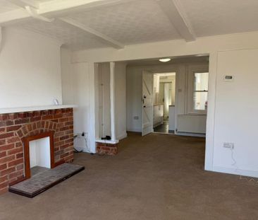 2 bedroom end of terrace house to rent - Photo 3