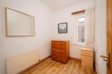 29 Delhi Parade, Belfast, BT7 3AU - Photo 5