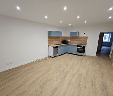 Location Appartement 3 pièces 62m² PONT DE VEYLE 01290 - Photo 3