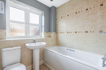 4 bedroom townhouse to rent - Photo 5