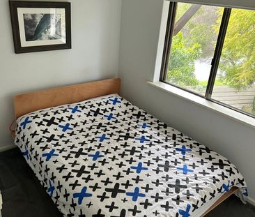 Mount Lawley - Photo 2