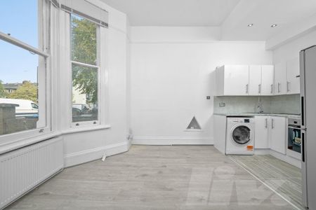1 bedroom flat to rent - Photo 5