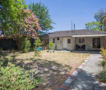 Country Cottage Style House for Rent! - Photo 2