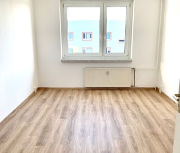 Schicke 3-Raum-Wohnung im Grünen sucht eine Familie! - Foto 4