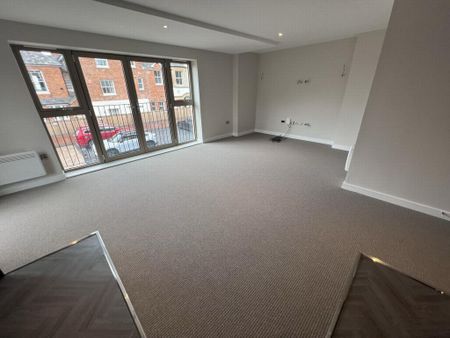 2 bedroom flat to rent - Photo 3