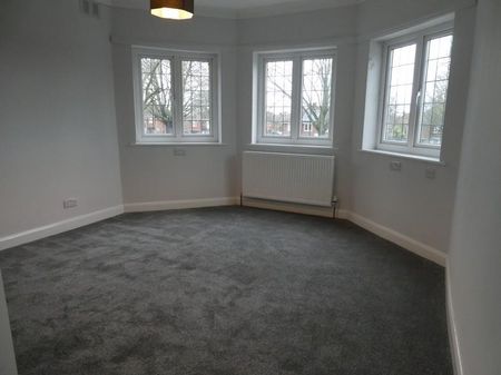 3 bedroom semi-detached house to rent - Photo 5