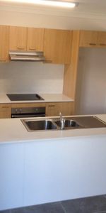 41/104 River Hills Road, Eagleby QLD 4207 - Townhouse For Rent - $560 | Domain - Photo 3