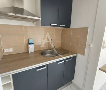 Location Appartement 13.7m² 1 pièce Fort de france - Photo 3
