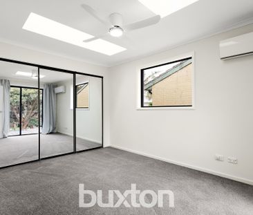 18 Bardoel Court, Chelsea, VIC, 3196 - Photo 2