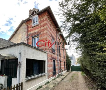 Location Maison 5 pièces 116m² TRIEL SUR SEINE 78510 - Photo 2