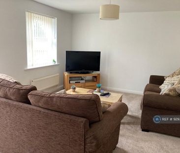 1 bedroom in a house share to rent - Photo 3